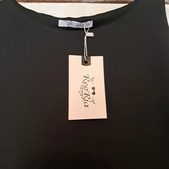 ReoRia Seamless Black Cropped Tank Sleeveless Size 2XL - Picture 4 of 7
